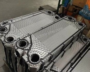 Pertukang Panas Lempeng Tembaga Industri dengan bahan gasket NBR dan area transfer panas 10-1000m2
